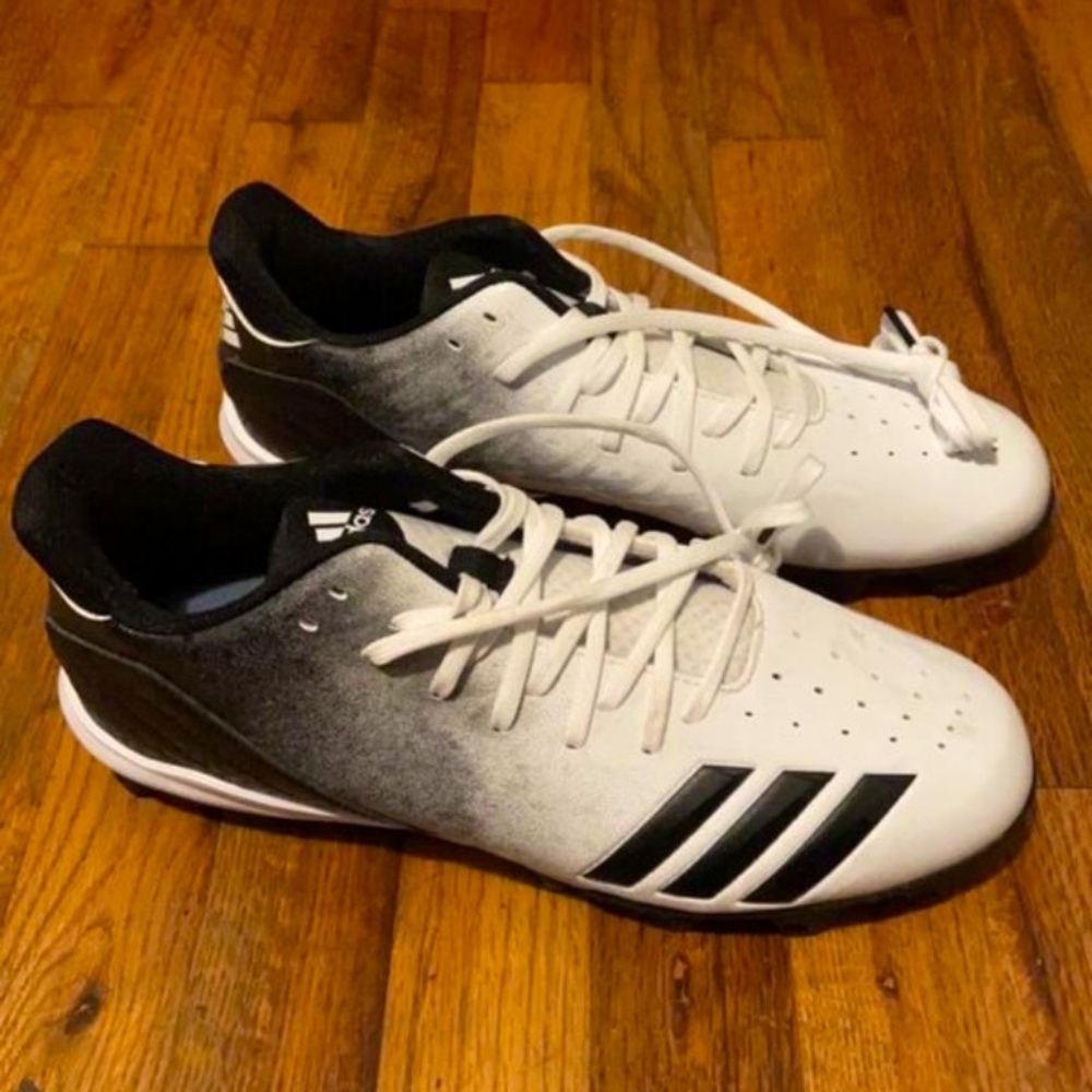Adidas baseball cleats